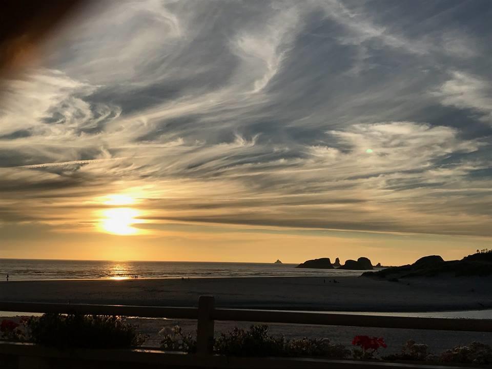 卡农海滩 Webb'S Scenic Surf酒店 外观 照片
